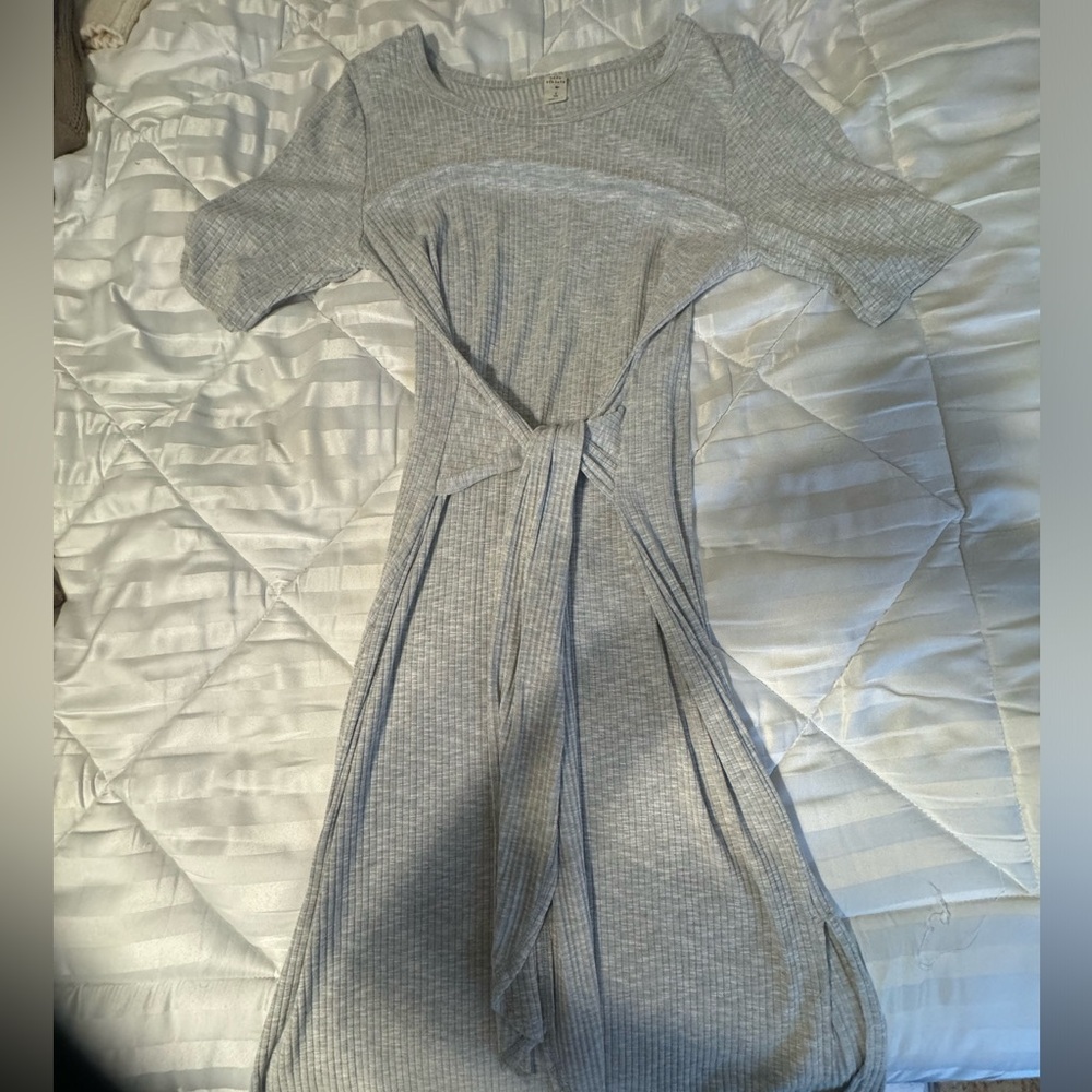 Lazy Sunday grey short sleeve dress